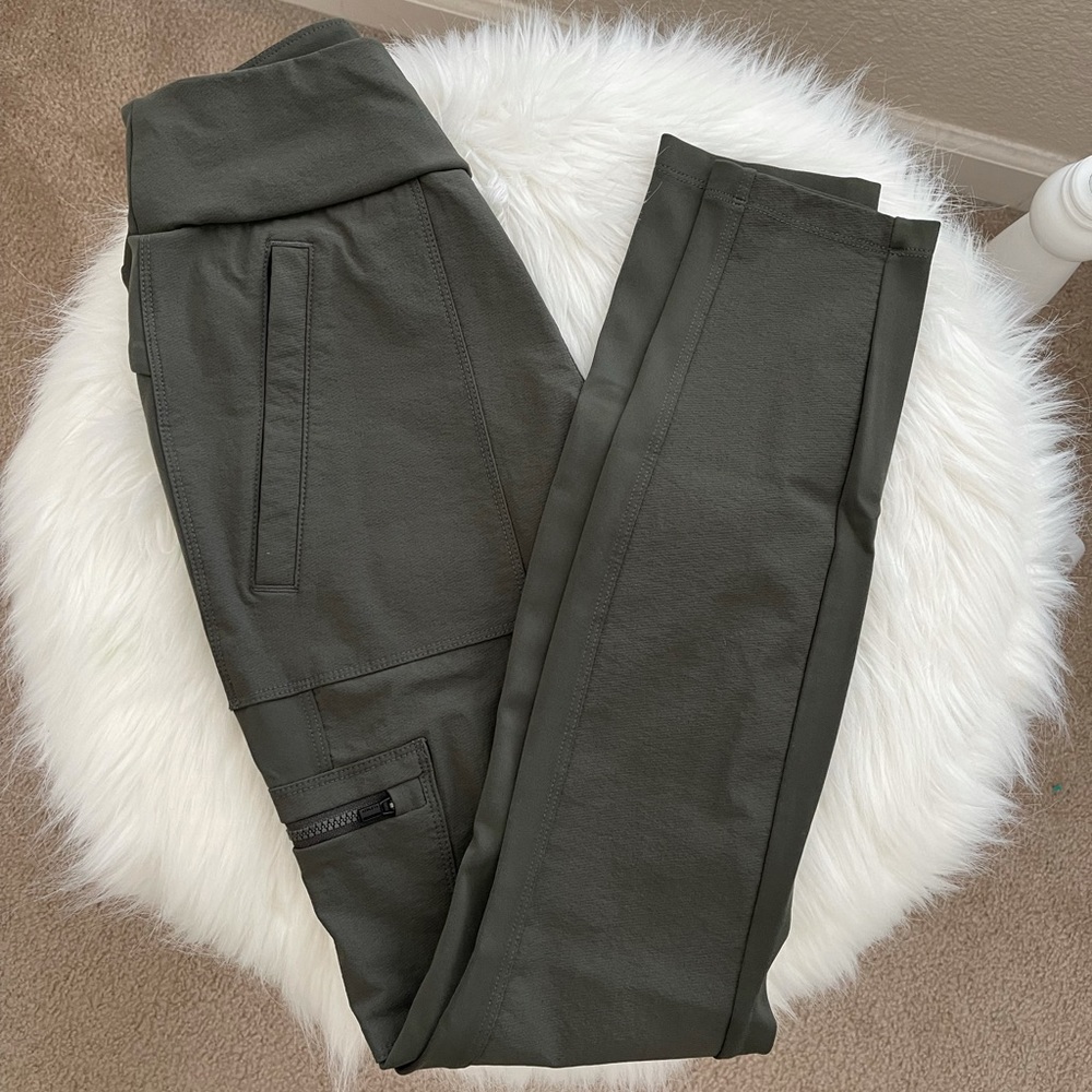Athleta Cargo Tight